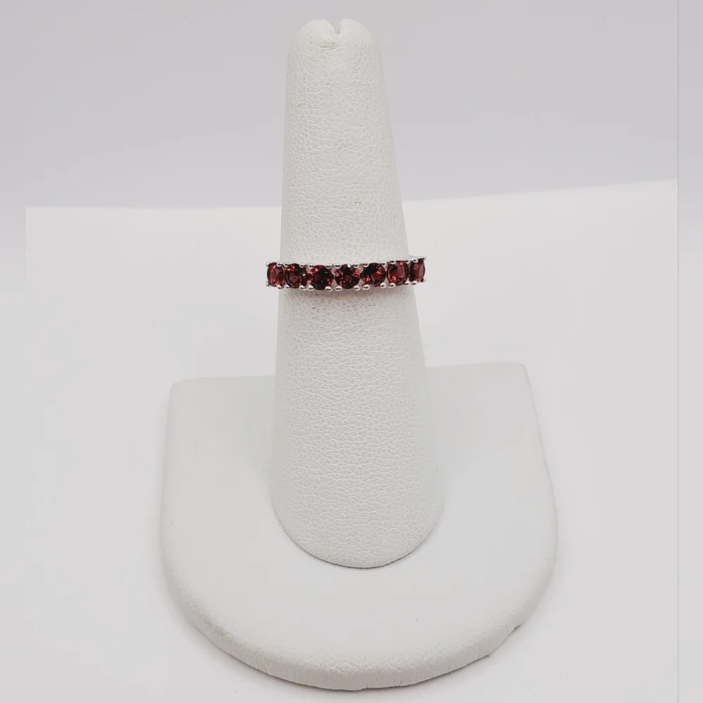 Garnet Band